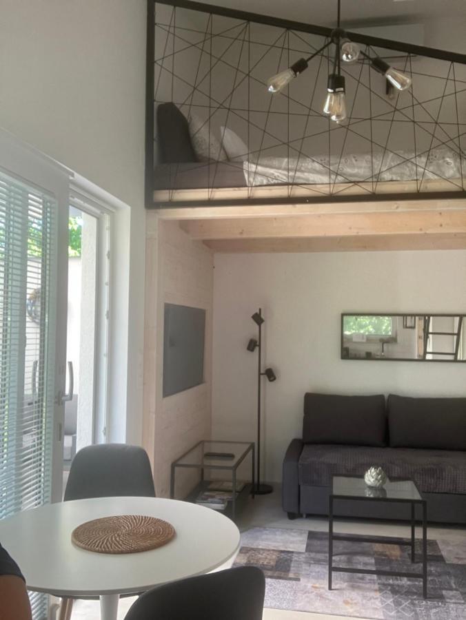 Angelit Studio Apartman ซาลาคาโรส ภายนอก รูปภาพ